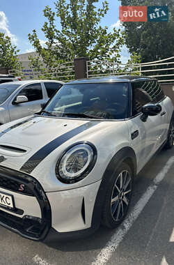 Хетчбек MINI Hatch 2021 в 
