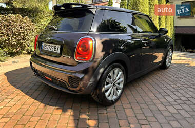 Хетчбек MINI Hatch 2015 в 