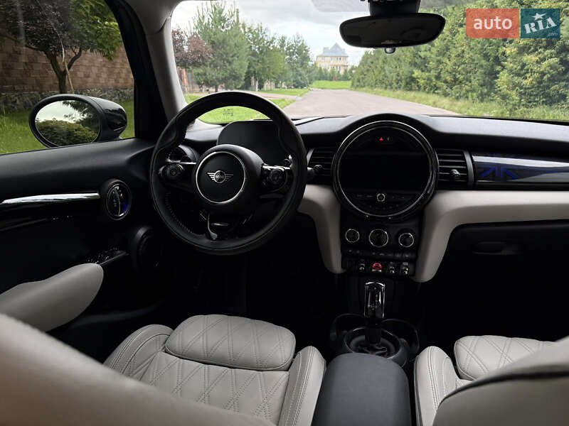 Хетчбек MINI Hatch 2020 в Рівному