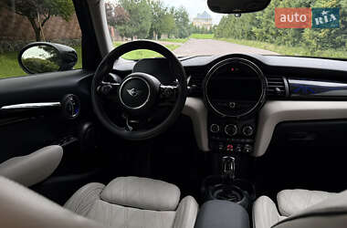 Хэтчбек MINI Hatch 2020 в 