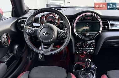 Хетчбек MINI Hatch 2019 в 