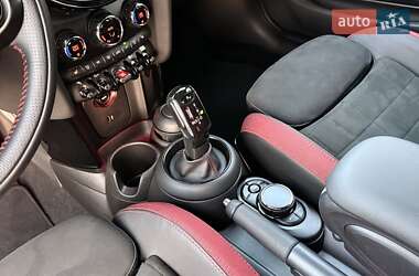 Хетчбек MINI Hatch 2019 в 