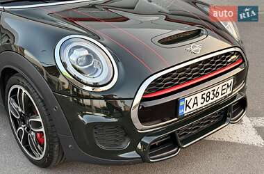 Хетчбек MINI Hatch 2019 в 