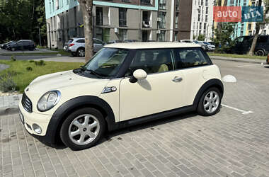 Хэтчбек MINI Hatch 2008 в Львове
