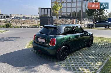 Хетчбек MINI Hatch 2017 в 
