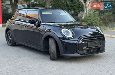 Хэтчбек MINI Hatch 2021 в 