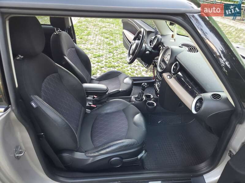 Хетчбек MINI Hatch 2012 в Харкові