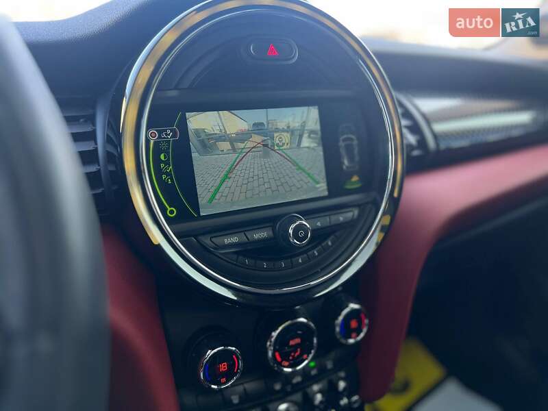 Хэтчбек MINI Hatch 2017 в Ивано-Франковске фото 16 Хэтчбек MINI Hatch 2017 в Ивано-Франковске
