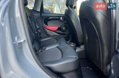 Хэтчбек MINI Hatch 2017 в 