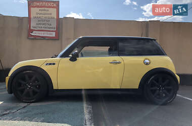 Хэтчбек MINI Hatch 2005 в 