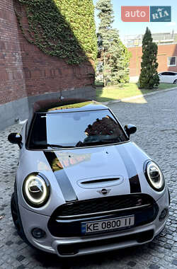 Хетчбек MINI Hatch 2020 в 
