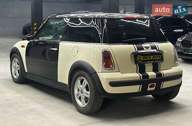 Хетчбек MINI Hatch 2005 в 