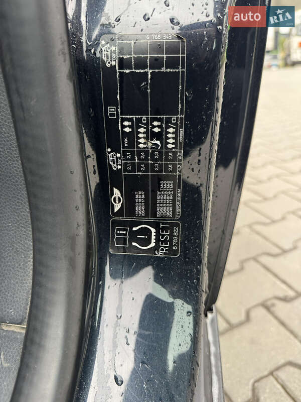 Хэтчбек MINI Hatch 2005 в Хмельницком