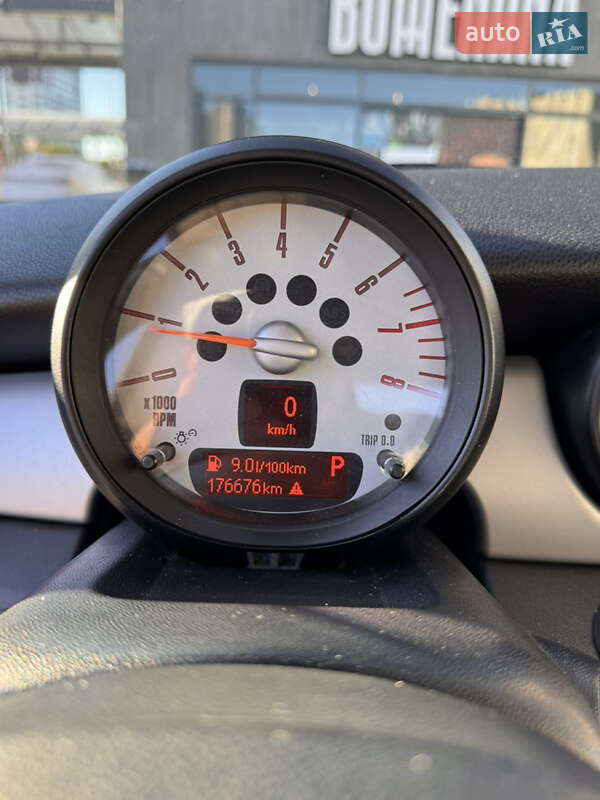 Хетчбек MINI Hatch 2011 в Києві