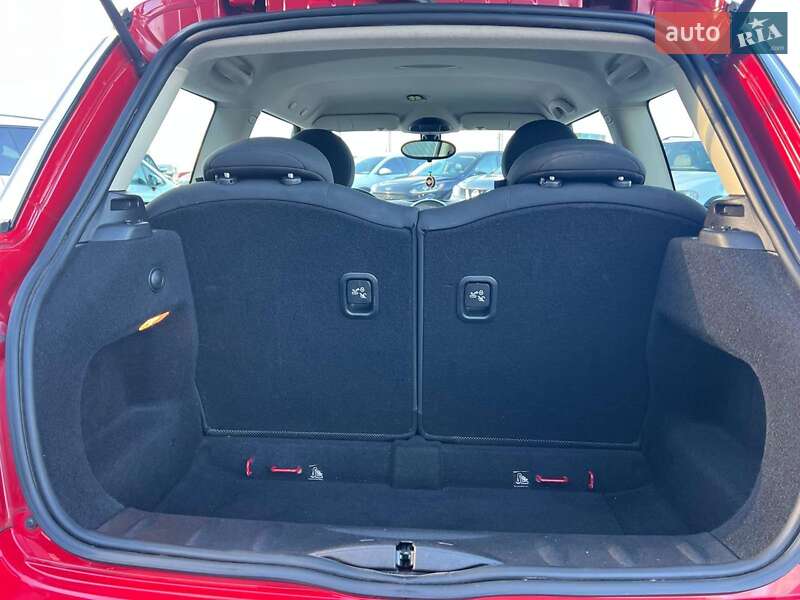 Хетчбек MINI Hatch 2013 в Львові
