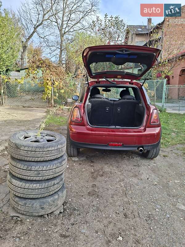 Хэтчбек MINI Hatch 2008 в Дрогобыче