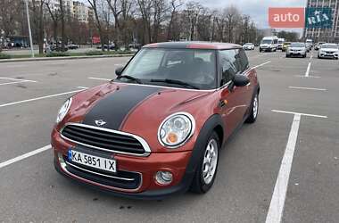 Хетчбек MINI Hatch 2012 в Києві