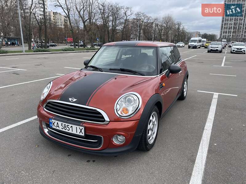 MINI Hatch 2012