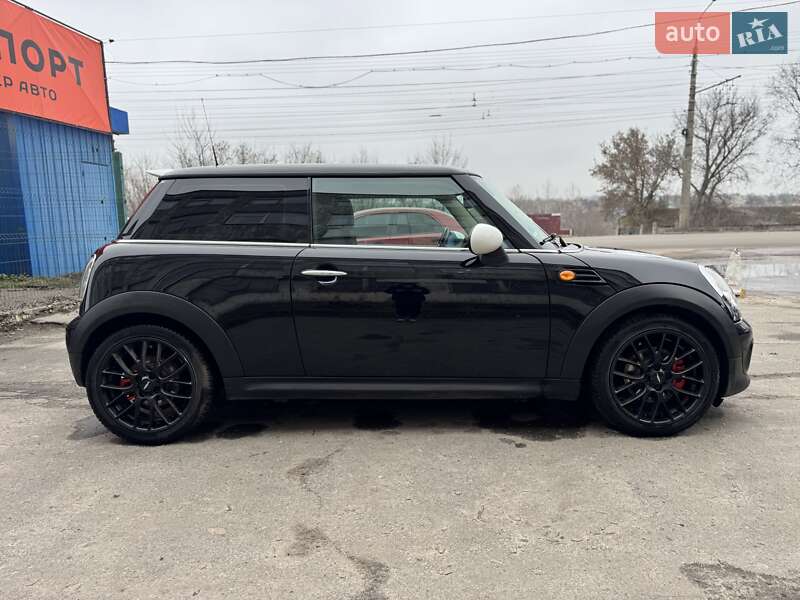 Хэтчбек MINI Hatch 2010 в Сумах фото 2 Хэтчбек MINI Hatch 2010 в Сумах