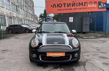 Хэтчбек MINI Hatch 2010 в Сумах