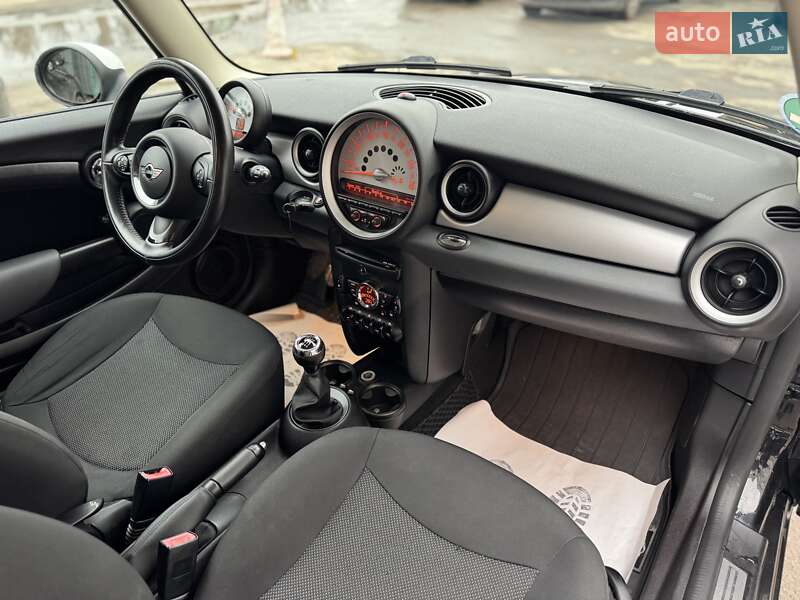 Хэтчбек MINI Hatch 2010 в Сумах фото 41 Хэтчбек MINI Hatch 2010 в Сумах