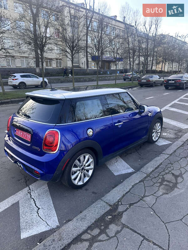 Хэтчбек MINI Hatch 2019 в Киеве фото 6 Хэтчбек MINI Hatch 2019 в Киеве