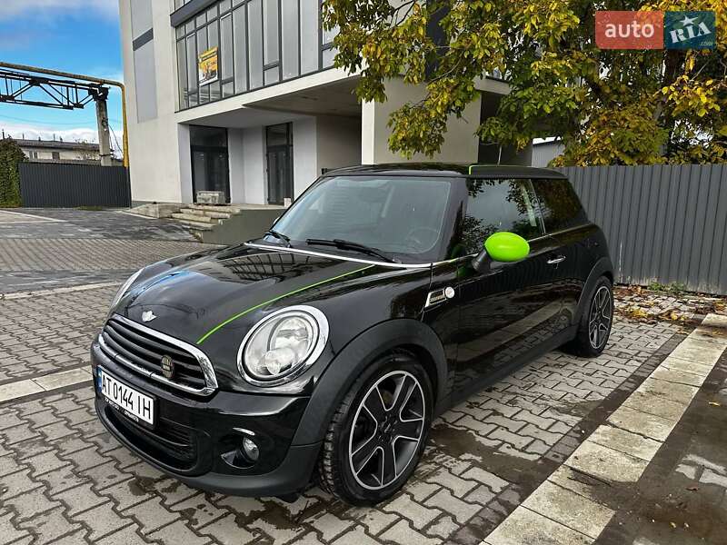 2013 Mini Hatch, VIN WMWSR11090T422279:plate — фото 1 (autoria)