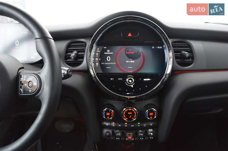 Хетчбек MINI Hatch 2022 в Києві фото 7 Хетчбек MINI Hatch 2022 в Києві