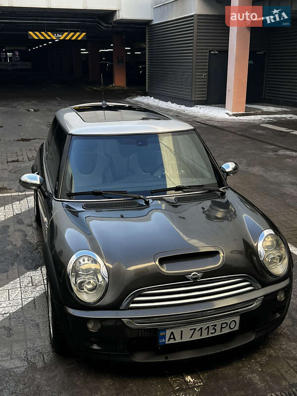 Хэтчбек MINI Hatch 2005 в Киеве