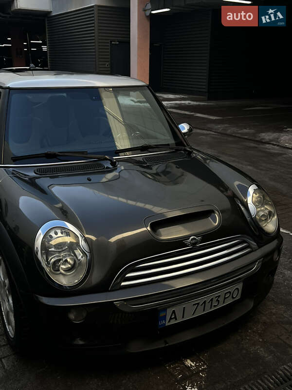 Хэтчбек MINI Hatch 2005 в Киеве