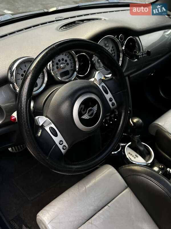 Хэтчбек MINI Hatch 2005 в Киеве