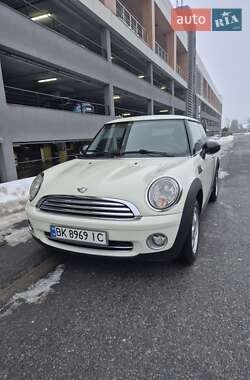 Хетчбек MINI Hatch 2008 в Львові