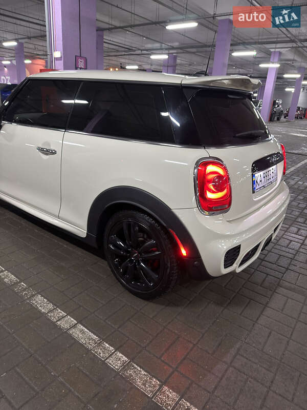 Хетчбек MINI Hatch 2016 в Києві фото 11 Хетчбек MINI Hatch 2016 в Києві