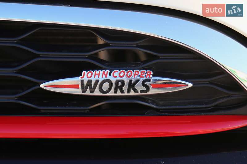 Хэтчбек MINI Hatch 2016 в Киеве