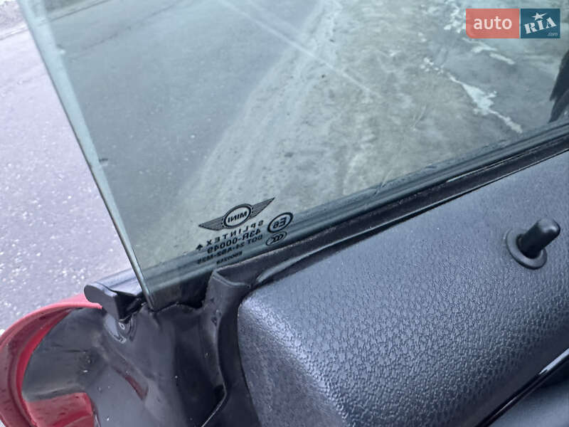 Хетчбек MINI Hatch 2006 в Львові