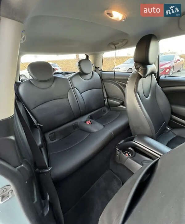 Хэтчбек MINI Hatch 2013 в Хмельницком фото 6 Хэтчбек MINI Hatch 2013 в Хмельницком