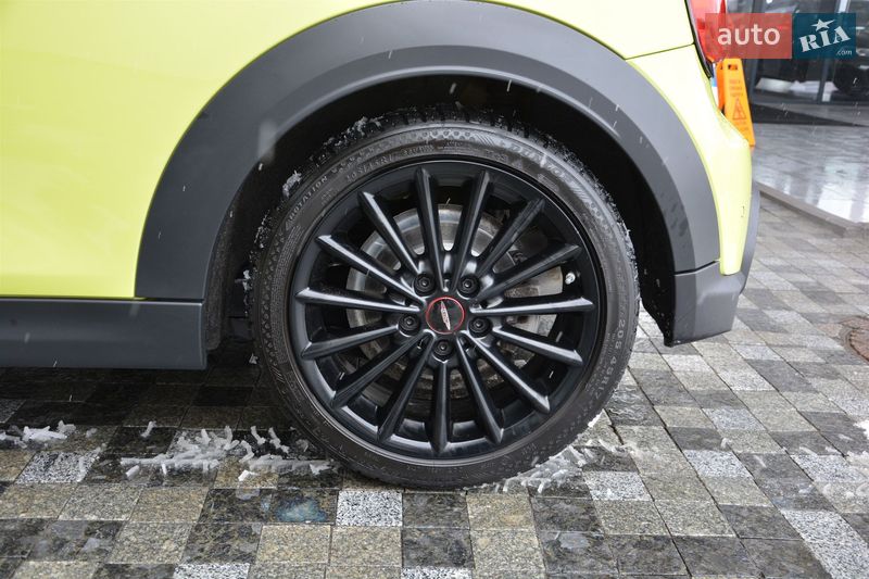 Хетчбек MINI Hatch 2023 в Києві