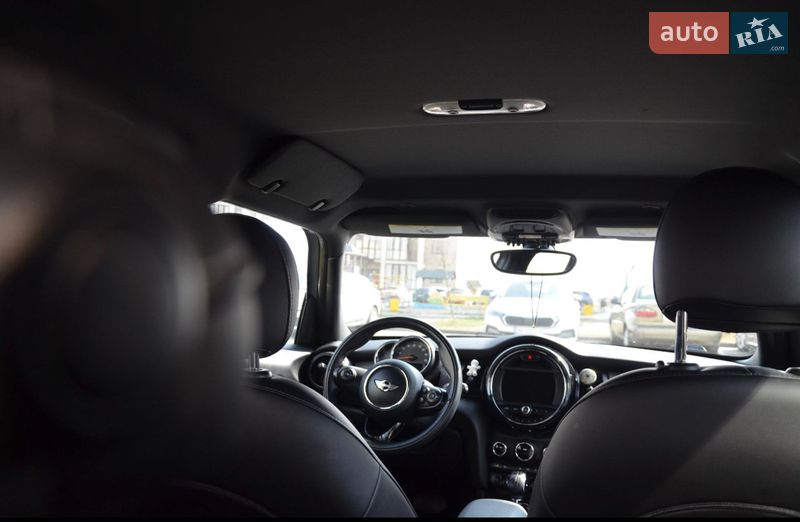 Хэтчбек MINI Hatch 2017 в Белогородке