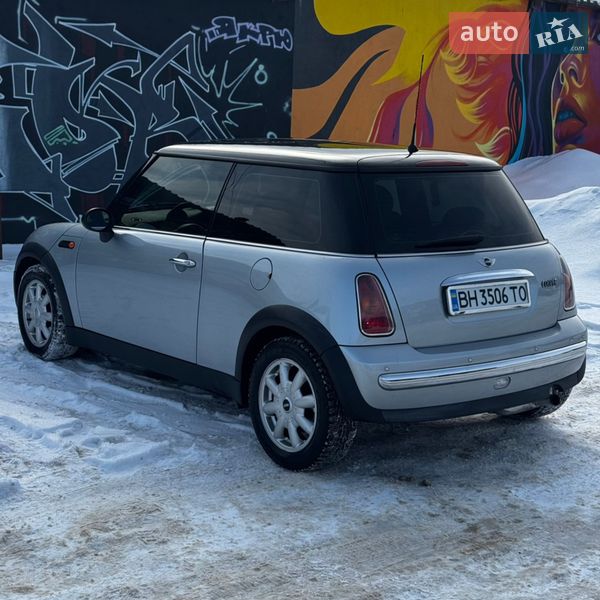 Хетчбек MINI Hatch 2002 в Житомирі