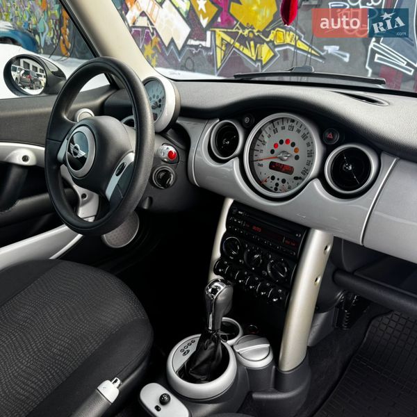 Хетчбек MINI Hatch 2002 в Житомирі