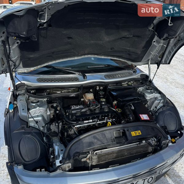 Хетчбек MINI Hatch 2002 в Житомирі