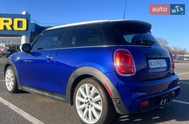 Хэтчбек MINI Hatch 2019 в Киеве