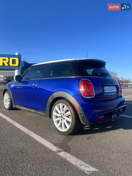 Хэтчбек MINI Hatch 2019 в Киеве