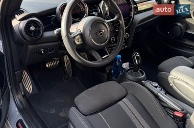 Хетчбек MINI Hatch 2021 в Києві