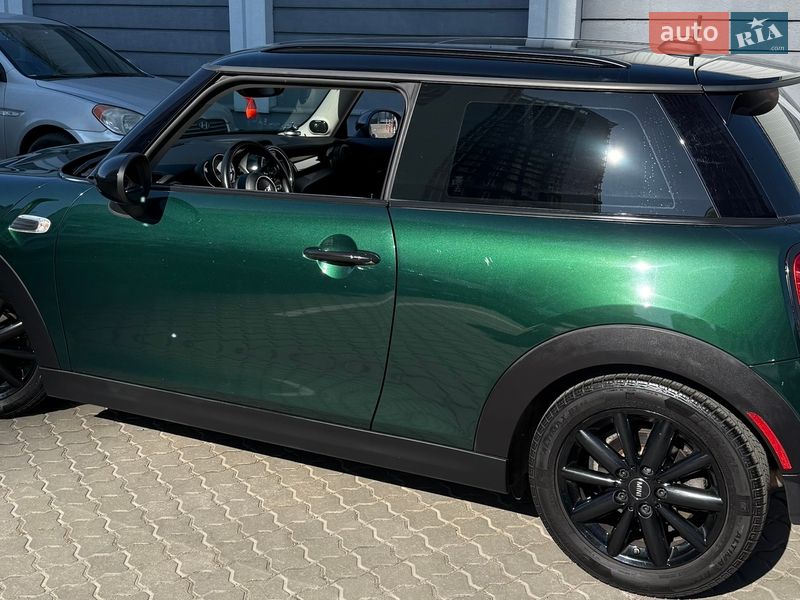 Хэтчбек MINI Hatch 2018 в Одессе