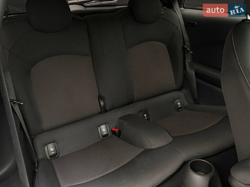 Хетчбек MINI Hatch 2019 в Києві фото 12 Хетчбек MINI Hatch 2019 в Києві