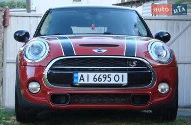 Хетчбек MINI Hatch 2015 в Києві