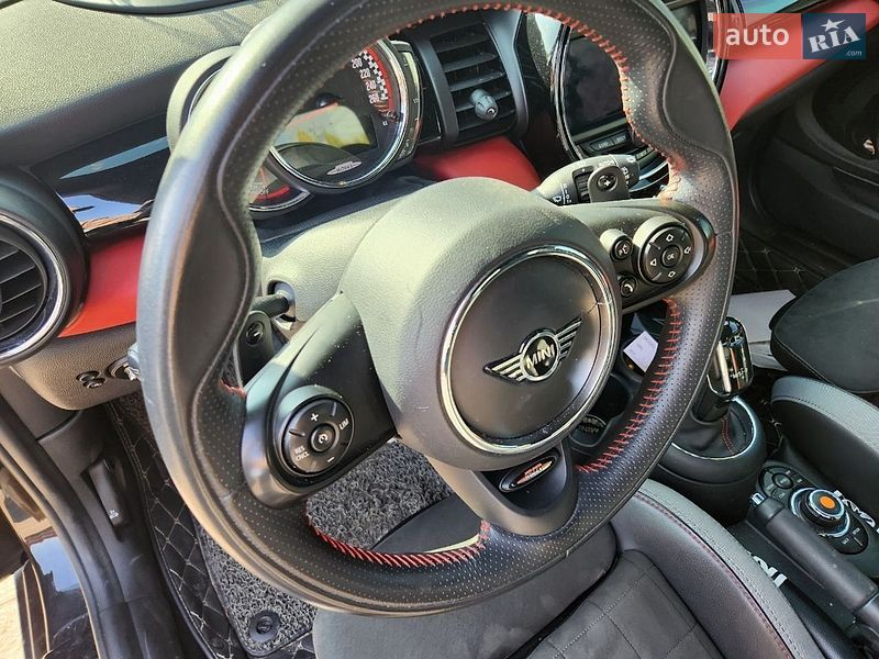 Хэтчбек MINI Hatch 2019 в Одессе