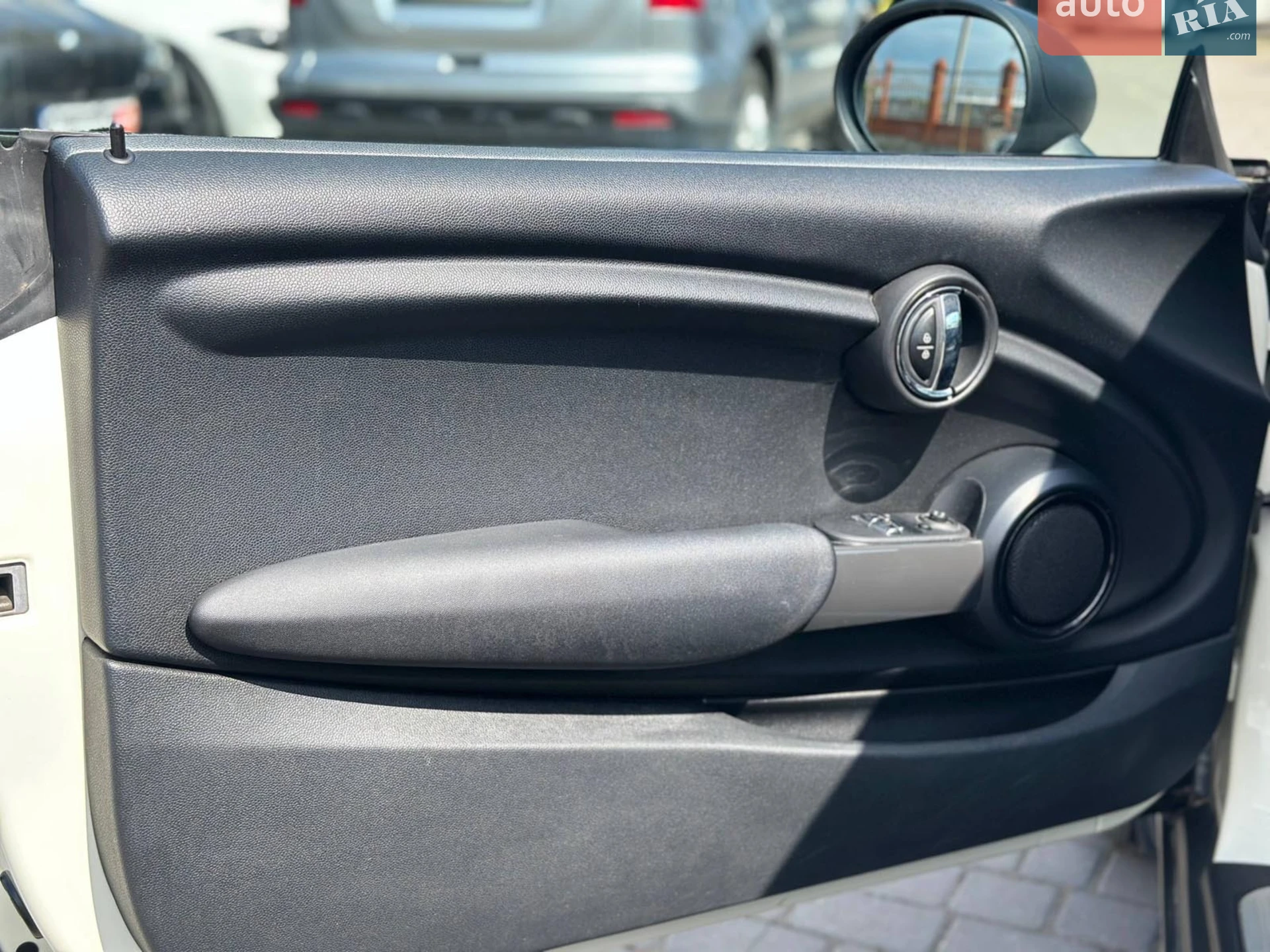 2016 MINI Hatch - мініатюра 16