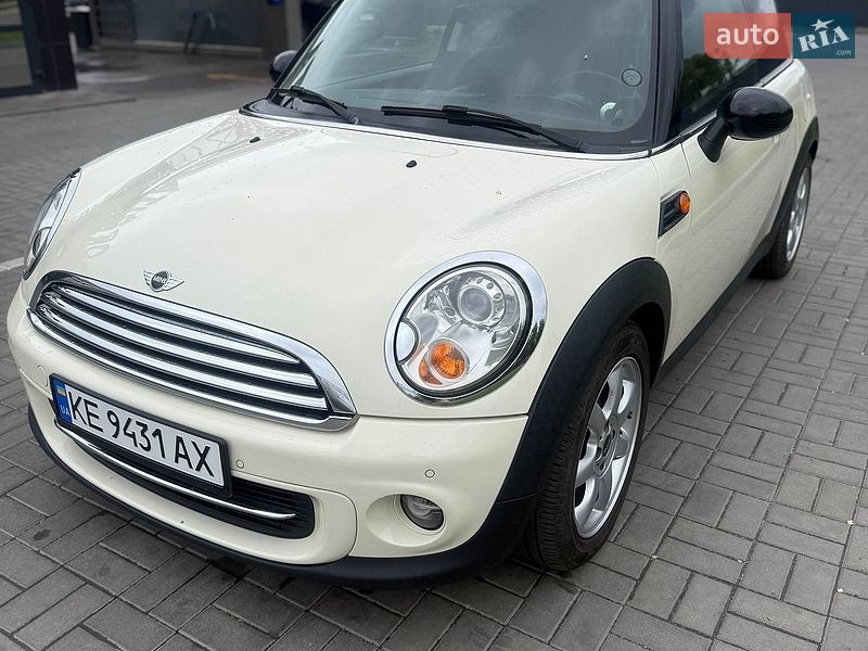 Хэтчбек MINI Hatch 2012 в Днепре